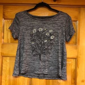 Flower crop top with front pocket